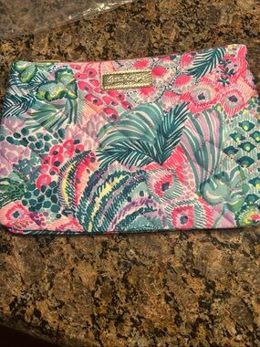 Lilly Pulitzer Quilted Pouch NWT